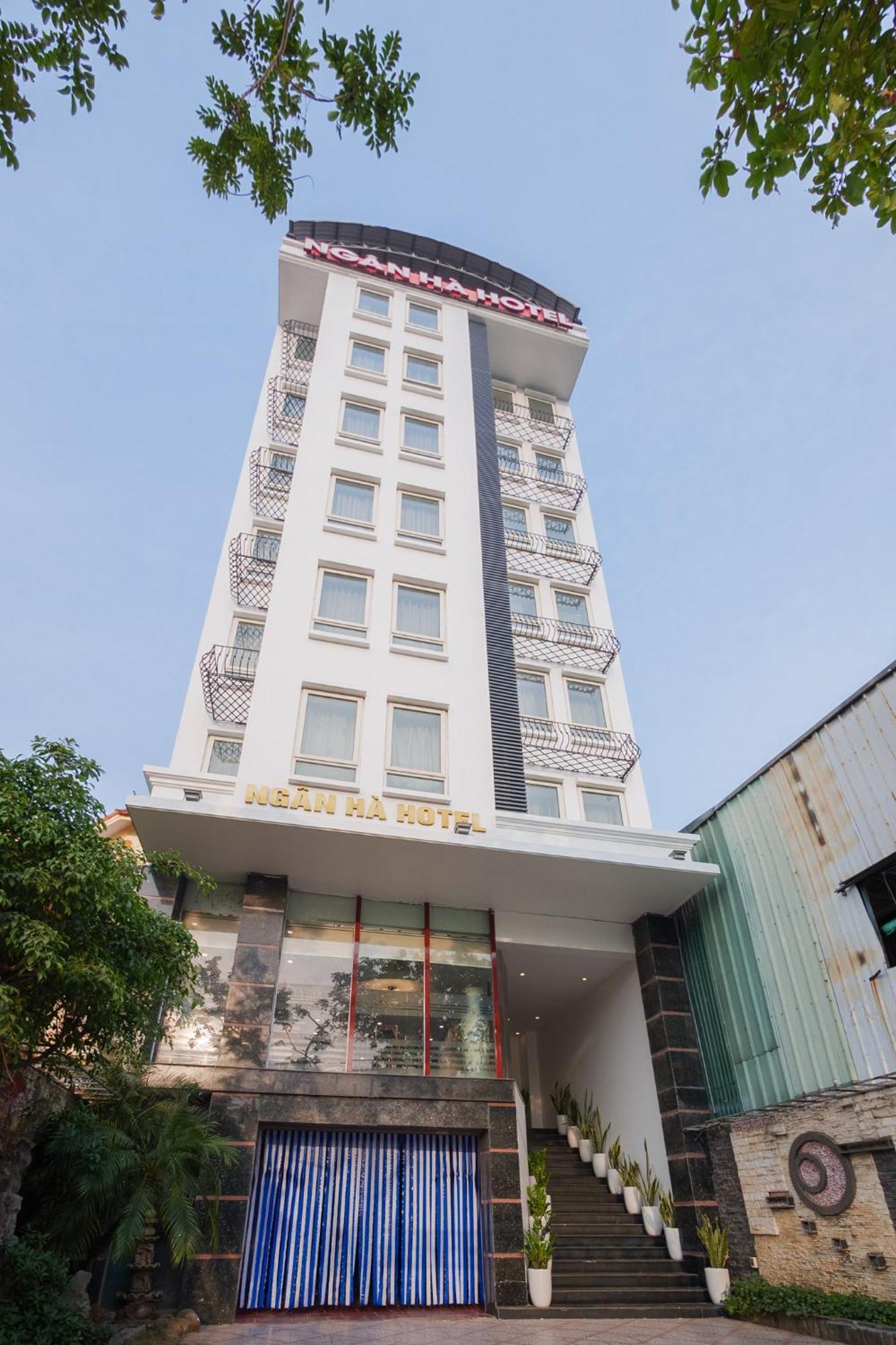 Ngan Ha Hotel Long Bien Hanoi Exterior foto